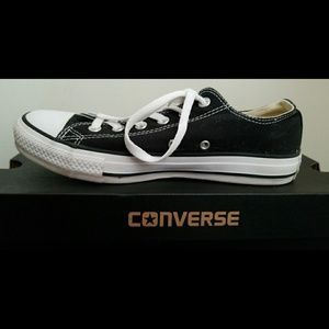 Black Converse